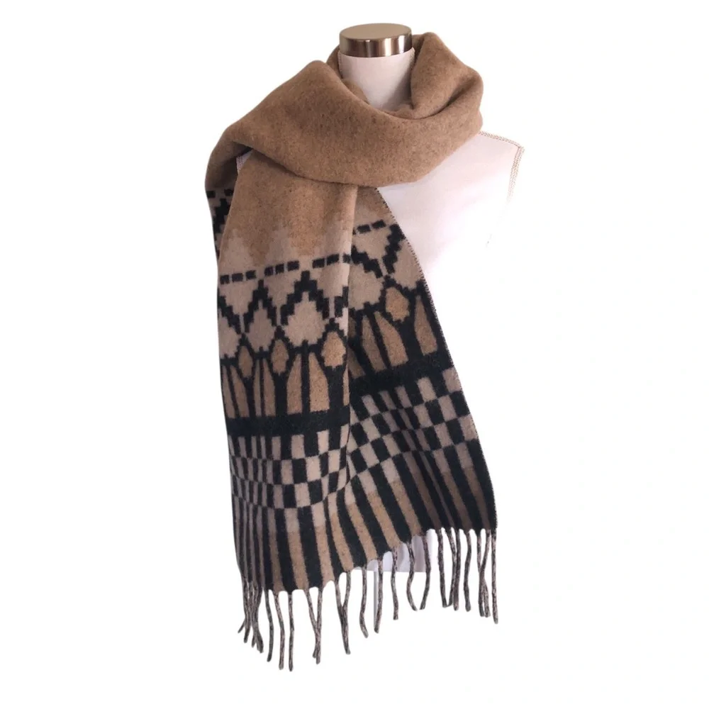 ANTHROPOLOGIE NEW TBCO x Pretty Little Fawn Beige Gray Fair Isle Wool Scarf